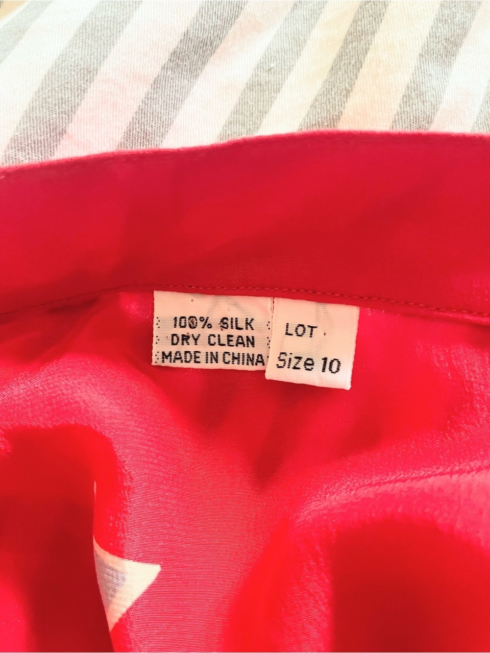 Vintage Red 100% Silk Geometric Print Midi Skirt Size 10 - Picture 8 of 8